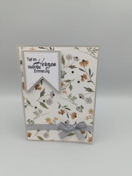 Trauerkarte „Tief im Herzen bleibt die Erinnerung